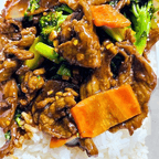 Best Broccoli w. Beef芥蓝牛 in Troy, NY